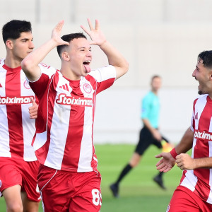 Ο Πνευμονίδης «έσωσε» τον βαθμό για τον Ολυμπιακό Β' απέναντι στην αξιόμαχη Ελλάς Σύρου