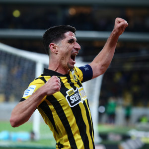 Ο Μάνταλος στα 34 του κουβαλά και εμπνέει