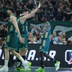 Το αδιανόητο τρίτο δεκάλεπτο του Παναθηναϊκού που «τελείωσε» την Παρτίζαν: Σερί 25-6 και απίθανη άμυνα