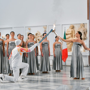 Η Ολυμπιακή Φλόγα ξεκίνησε το ταξίδι της για το Μιλάνο