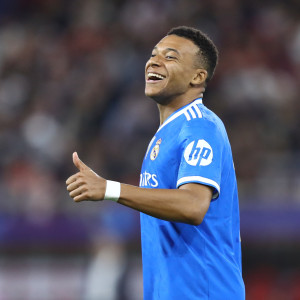 Οι... Εμπαπέ πριν τον Εμπαπέ: Ποιοι παίκτες έχουν πετύχει «καρέ» απέναντι σε ελληνικές ομάδες (video)