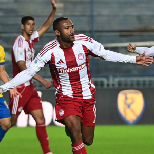 Ο Ελ Κααμπί άνοιξε το σκορ για τον Ολυμπιακό στο Αγρίνιο (video)