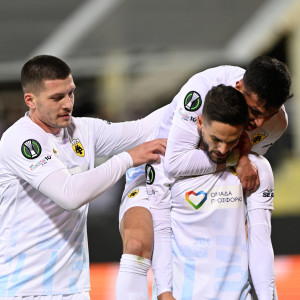 Πρώτο θέμα στην Ιταλία η ΑΕΚ - Το ευρηματικό πρωτοσέλιδο της «Corriere dello Sport» για το διπλό στη Φλωρεντία