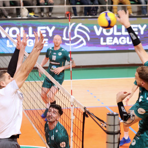 «Πόλεμος» ανακοινώσεων ανάμεσα σε Φλοίσβο και Μίλωνα