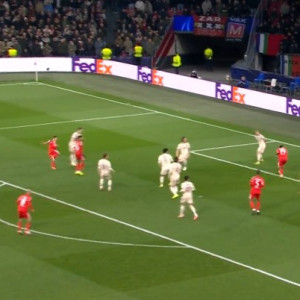 Ο Νταλ με βολίδα έκανε το 0-1 για την Μπενφίκα (video)