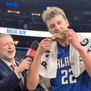 Παύση της δράσης στο NBA για μία μέρα: Από τα καρφώματα στην... παράλογη κατανάλωση γαλοπούλας (videos)