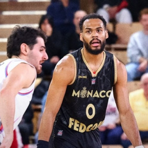 Τζέιμς λαμπρός έστειλε τη Μονακό στους 8 του Κυπέλλου Γαλλίας