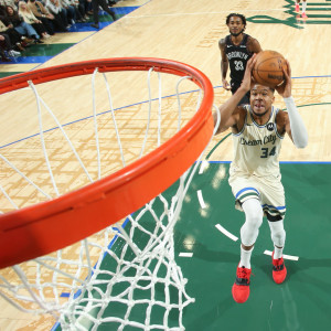 Ο Γιάννης ήταν εντυπωσιακός και οι Μπακς έκαναν... πλάκα στους Νετς