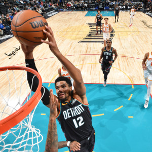 Δραματική νίκη για τους Πίστονς, οι Σανς τελείωσαν το σερί των Λέικερς