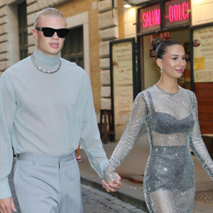 Οι σύλλογοι της Premier League «επιστρατεύουν» ομάδες «φροντίδας» για τις συντρόφους ποδοσφαιριστών