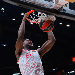 Επιστροφή στις νίκες για τη Χάποελ με ηγετικό Οτούρου κόντρα στη Μιλάνο