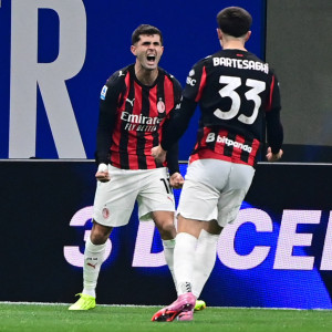 Η Μίλαν θριαμβεύτρια στο ντέρμπι με την Ίντερ με «κέρβερο» Μενιάν και λυτρωτή Πούλισικ