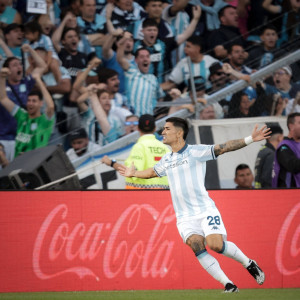 Με «buzzer beater» η Ρασίνγκ έκανε ανατροπή στην ανατροπή και πέταξε εκτός Clausura την Ρίβερ σε απίθανη ματσάρα!