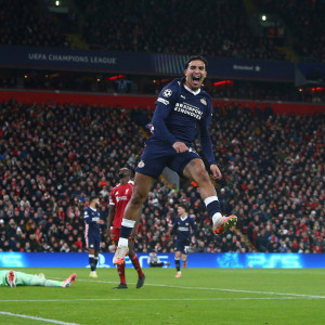 Η Αϊντχόφεν άλωσε με «τεσσάρα» το Άνφιλντ - «Πεντάρα» της Παρί, η Άρσεναλ το ντέρμπι με την Μπάγερν