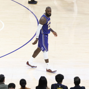 Ο ΛεΜπρόν Τζέιμς δεν θα αγωνιστεί στο ματς με τους Πέλικανς