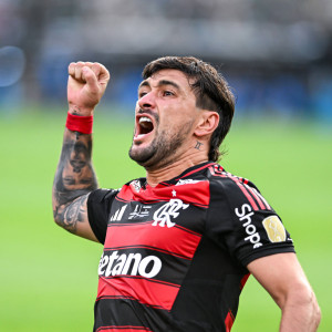 «Βασίλισσα» Φλαμένγκο, κέρδισε την Παλμέιρας και ανέβηκε στον θρόνο της Λατινικής Αμερικής