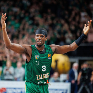 «Πρέπει να μας σέβονται περισσότερο»: Η προστασία που ζήτησε ο Φρανσίσκο από την Euroleague (video)