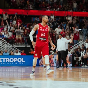 Κλαβέλ: «Δεν μπορούσα να πω όχι στην ΑΕΚ, θα τα δώσω όλα»