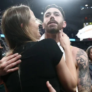 «Η μαμά κι ο μπαμπάς ανυπομονούν να σε γνωρίσουν» - Θα γίνουν γονείς Τάσιτς και Βιλντόσα (photo)