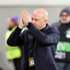 Η ΑΕΚ «χτίζει» νίκες με τη δύναμη της άμυνας