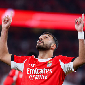 Υπόκλιση της «A Bola» στον Παυλίδη - «Ο Έλληνας Θεός»