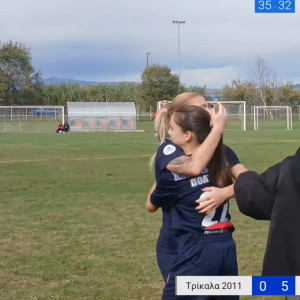 Ιστορική στιγμή στη Women's Football League: Η Κατερίνα Πολυμέρου έκανε ντεμπούτο σε ηλικία 12 ετών (video)