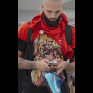 Ο Φουρνιέ με μπλουζάκι... Ρόι Τάρπλεϊ