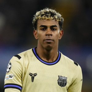 Η λεπτομέρεια που κανείς δεν πρόσεξε στη φανέλα της Μπαρτσελόνα - Πώς συνδέεται με τον Κόμπι Μπράιαντ