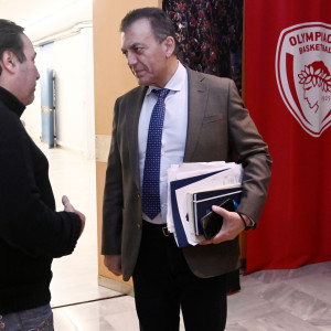 Βρούτσης στο Athletiko: «Μετά την υπογραφή της σύμβασης η ευθύνη του ΣΕΦ θα ανήκει στον Ολυμπιακό»