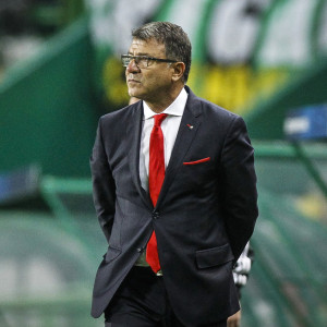 Ο Τάκης Λεμονής επιστρέφει στους πάγκους - Αναλαμβάνει τη Ραντνίτσκι στη Σερβία