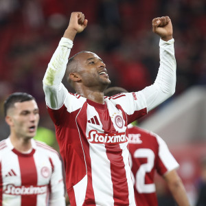 Παιχταράς Ελ Κααμπί, γράφει ιστορία με τον Ολυμπιακό!