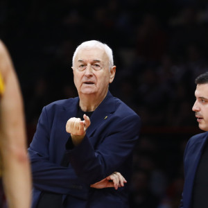 Σάκοτα για Σίλβα: «Πρέπει να κρίνει αν θα είναι αλλαγή ή πρωταγωνιστής»