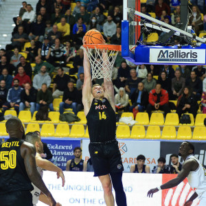 Η Μερσίν πέρασε δια περιπάτου από την Καρδίτσα του... ολομόναχου Τζέφερσον