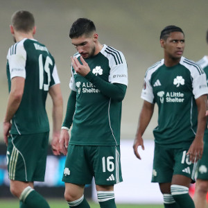 Αποδοκιμασίες και ένα... σύνθημα από τον κόσμο του Παναθηναϊκού μετά την ισοπαλία κόντρα στην Πλζεν