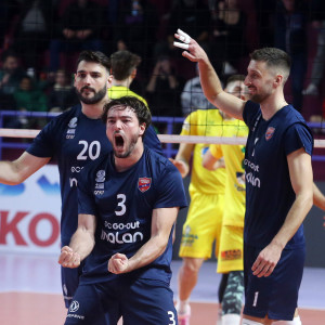 Με την μεγάλη νίκη του Πανιωνίου κόντρα στην Καλαμάτα έκλεισε η 7η αγωνιστική της Volley League