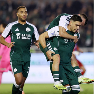 Κερδίζει πέναλτι ο Ντέσερς, εύστοχος ο Μπακασέτας και 2-0 για τον Παναθηναϊκό (video)