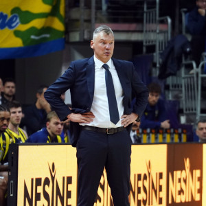 Γιασικεβίτσιους για διαιτησία: «Προτιμώ να ξοδέψω τα λεφτά μου σε δώρα για τα Χριστούγεννα»