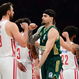 Οι «αιώνιοι» αντιμετωπίζουν την ίδια μέρα τις δύο πιο φορμαρισμένες ομάδες της Ευρώπης