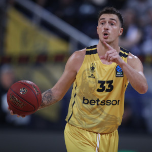 Πού θα δείτε τις ευρωπαϊκές «μάχες» του Άρη και της ΑΕΚ σε EuroCup και BCL