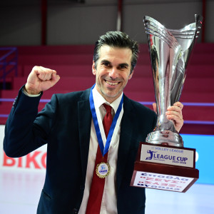 Βουρδέρης στο Athletiko: «Δεν λύθηκαν στον Ολυμπιακό όλα τα προβλήματά, ούτε πριν ήμασταν ομαδούλα, ούτε τώρα γίναμε ομαδάρα»