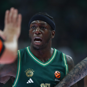 Το αντιαθλητικό του Ναν που έκρινε οριστικά το Παναθηναϊκός - Βαλένθια (video)