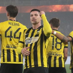 Καπετανάκος στο «BACK2ΜΠΑΚ»: «Το καλό μομέντουμ της ΑΕΚ, η διαιτησία και η υπόθεση Λιβάι Γκαρσία» (video)