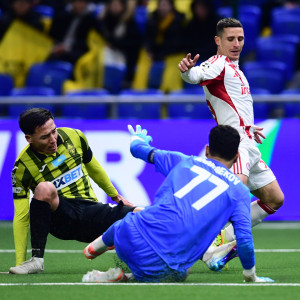 Ποντένσε: «Κάναμε ολοκληρωτικό παιχνίδι - Αξίζαμε τη νίκη και σε άλλα ματς»