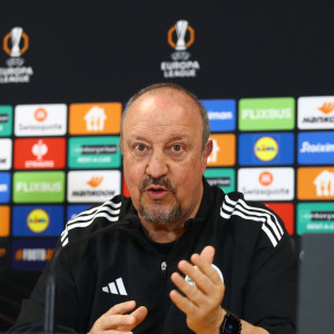 Μπενίτεθ: «Πρέπει να με εμπιστευτείτε, εμένα και τον σύλλογο, αλλάζουμε τα πράγματα»