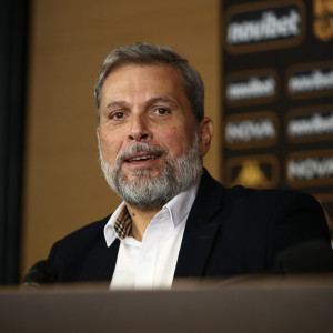 Σαββόπουλος στο «BACK2ΜΠΑΚ»: «Τι αποκάλυψε ο Σίμος Αϊβαζίδης για το ιδιοκτησιακό καθεστώς στον Άρη» (video)