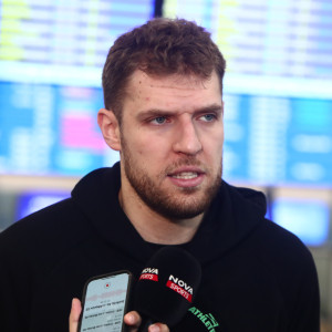 Βεζένκοφ: «Είμαστε σίγουροι ότι ο Μόρις θα μας βοηθήσει»