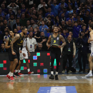 Κιτρινόμαυρο το ντέρμπι με clutch Τζόουνς: Ο Άρης επικράτησε του Ηρακλή σε ματς θρίλερ!