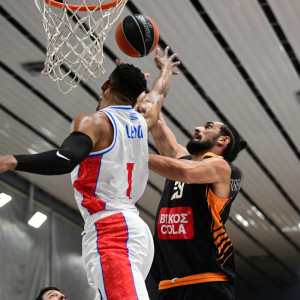 Ο Πανιώνιος έχασε την... μάχη επιβίωσης από τον Προμηθέα στη Γλυφάδα και «βυθίστηκε» ακόμη περισσότερο