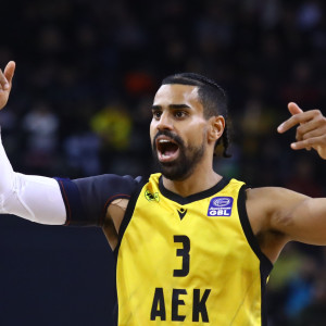 Ντεμπούτο στο BCL για Κλαβέλ, με 10άδα η ΑΕΚ στην Ουγγαρία