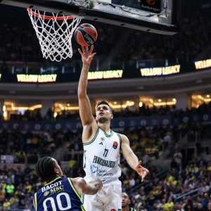 O Ηλίας Λαλιώτης στην «EuroLeague by Night»: «Πότε είναι το τελευταίο ματς του Γιούρτσεβεν – Σε ποια ομάδα είναι κοντά ο Κρις Σίλβα» (video)